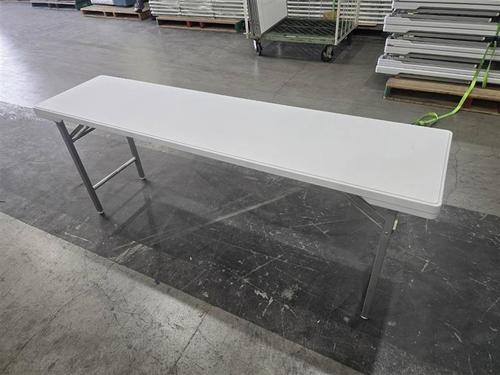 プラスチックテーブル（D450）